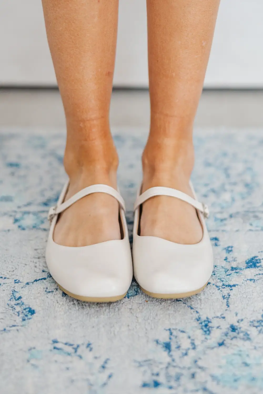 Reinvent Yourself Ivory White Flats