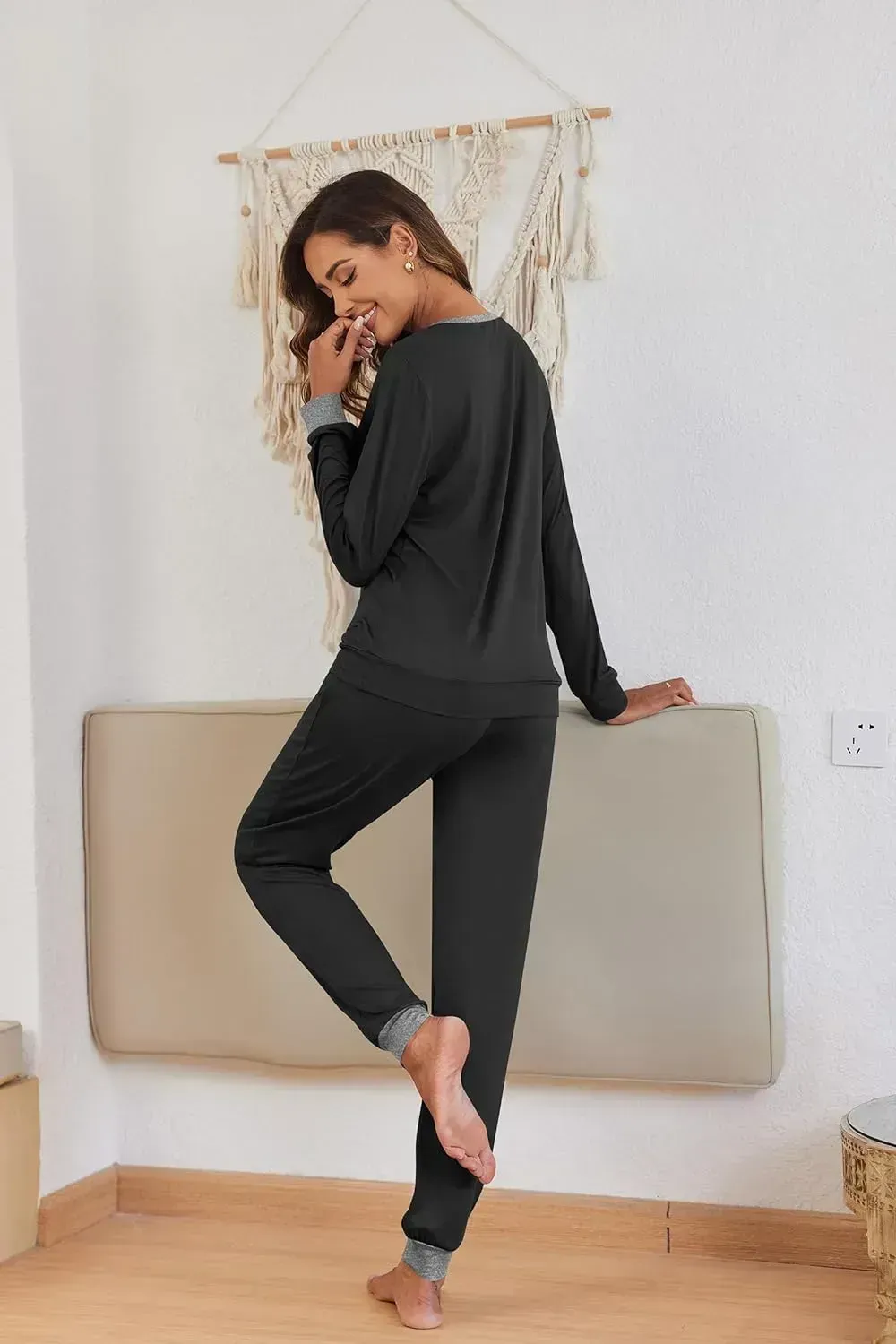 Women's Pajamas Sets Long Sleeve with Plaid Pants Soft Sleepwear O Neck 2 Piece Pjs Joggers Loung Set with Pockets