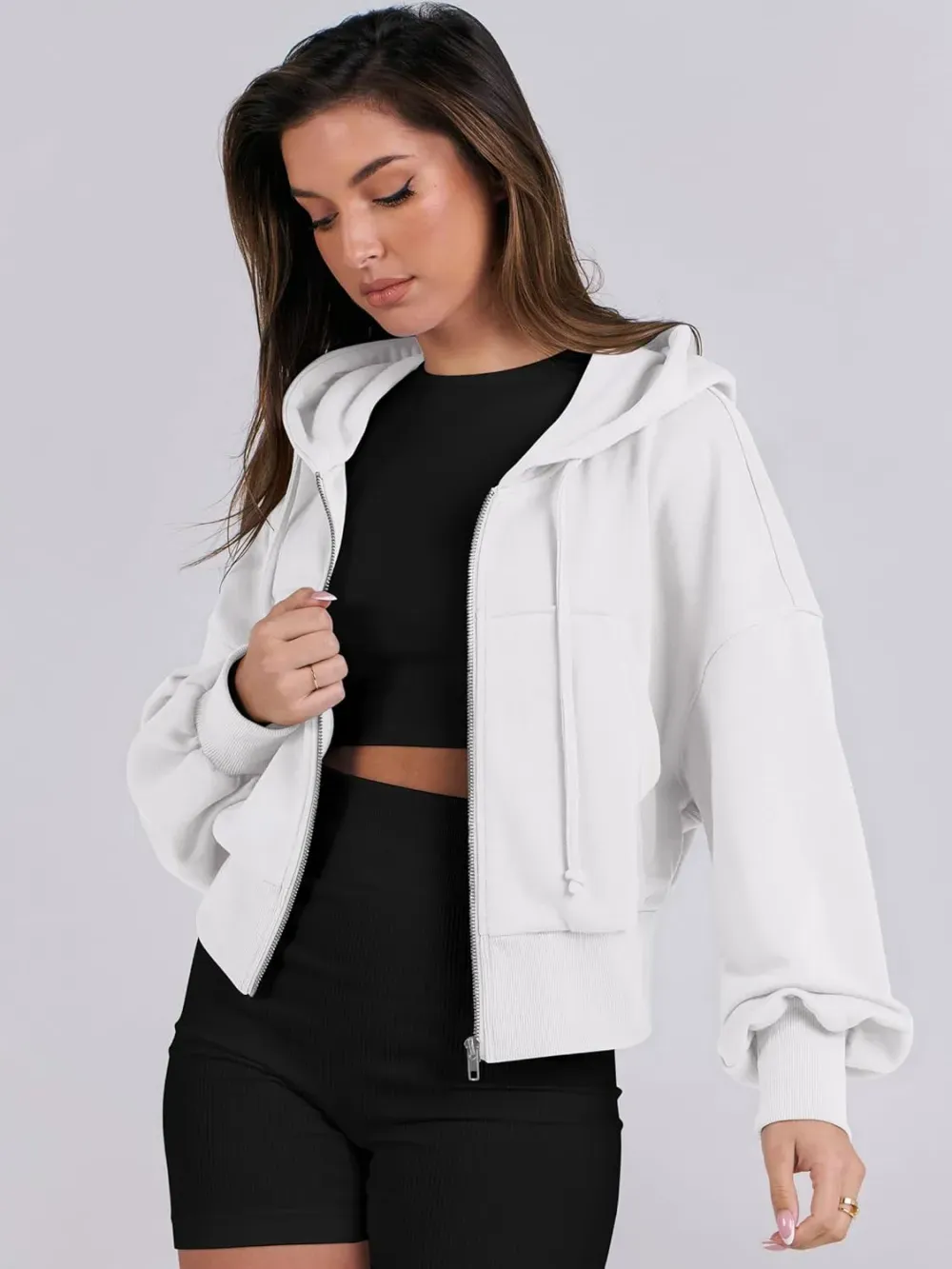Women's Zip Up Hoodies Cropped Sweatshirts Full Zip Jackets Casual Fashion Fall Outfits Winter Clothes
