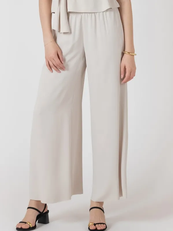 Elastic Waist Flowy Pull-On Pant