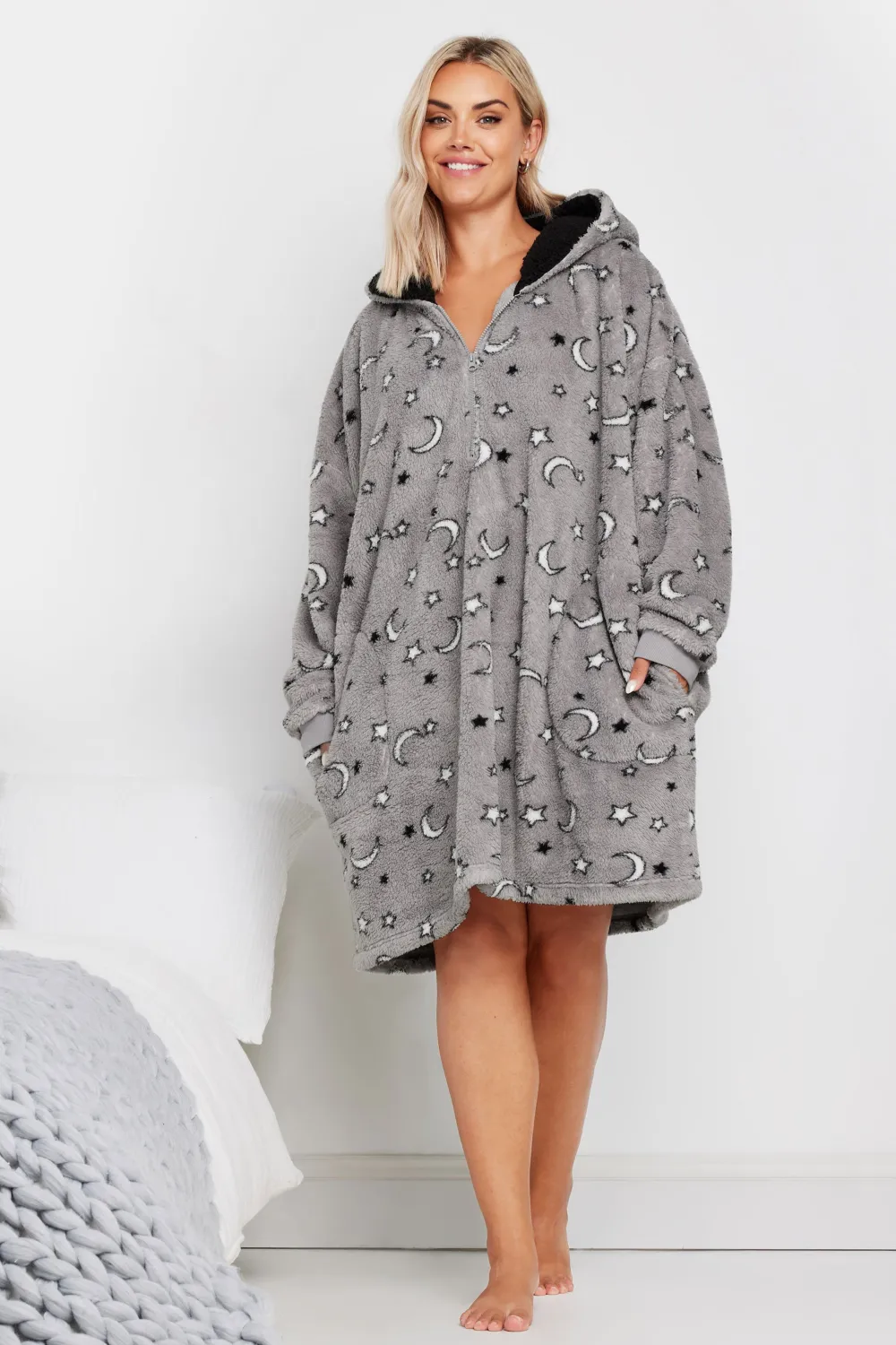 YOURS Curve Grey Moon & Star Oversized Blanket Hoodie