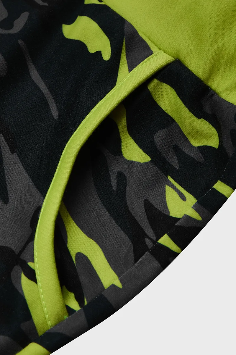 Camo Print Drawstring Capris Pants