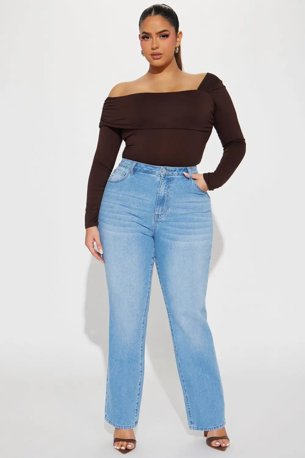 No Promises Straight Leg Jeans - Medium Wash