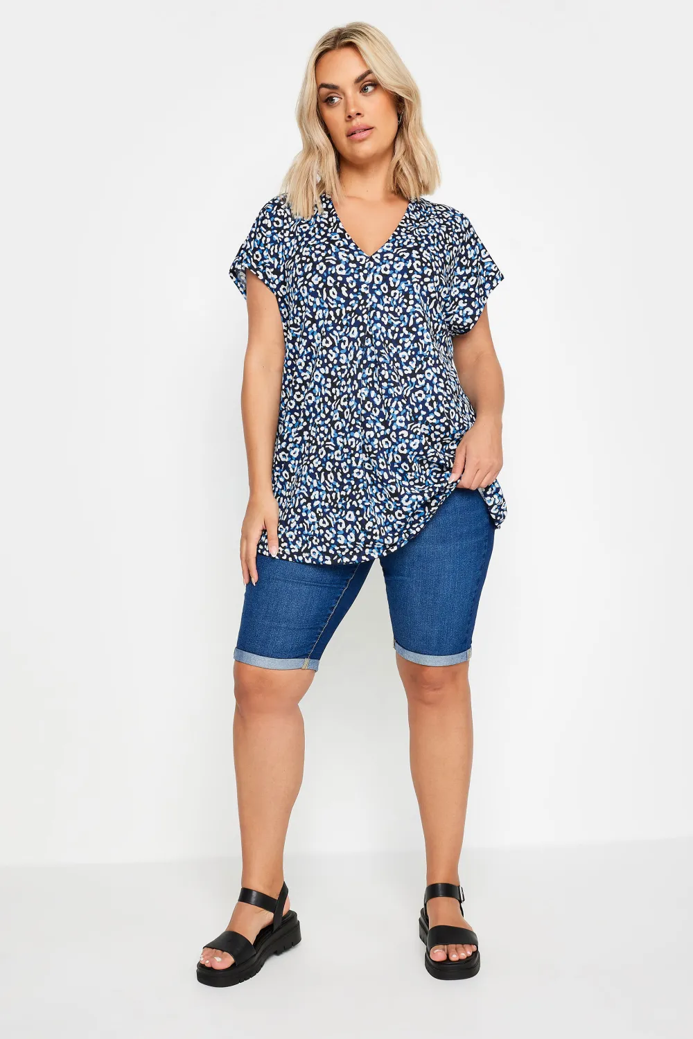YOURS Curve Blue Leopard Print Pleat Front Blouse