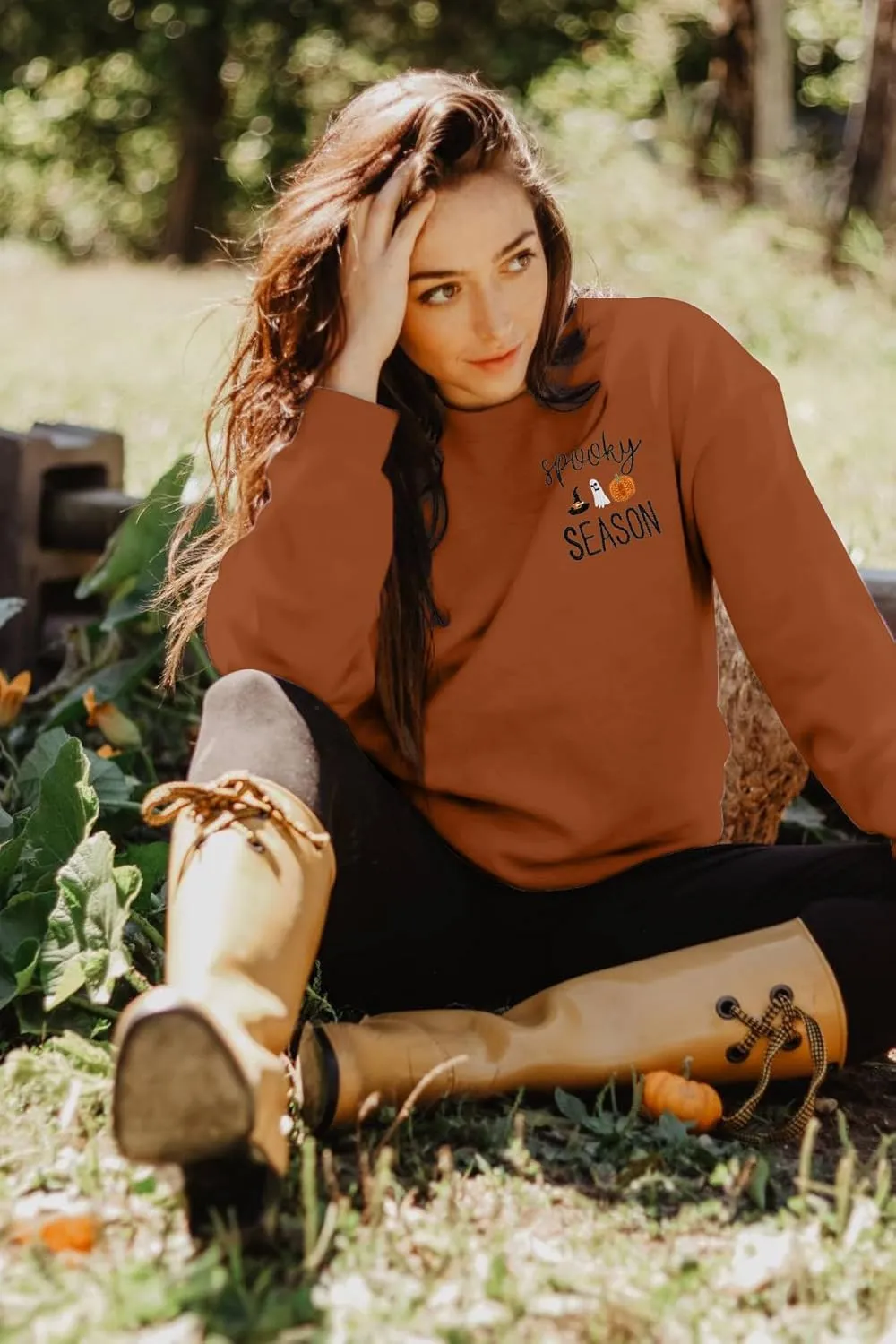 LOTUCY Halloween Sweatshirt Women Cute Spooky Season Sweatshirts Ghost Fall Embroidered Sweater Pullover Top