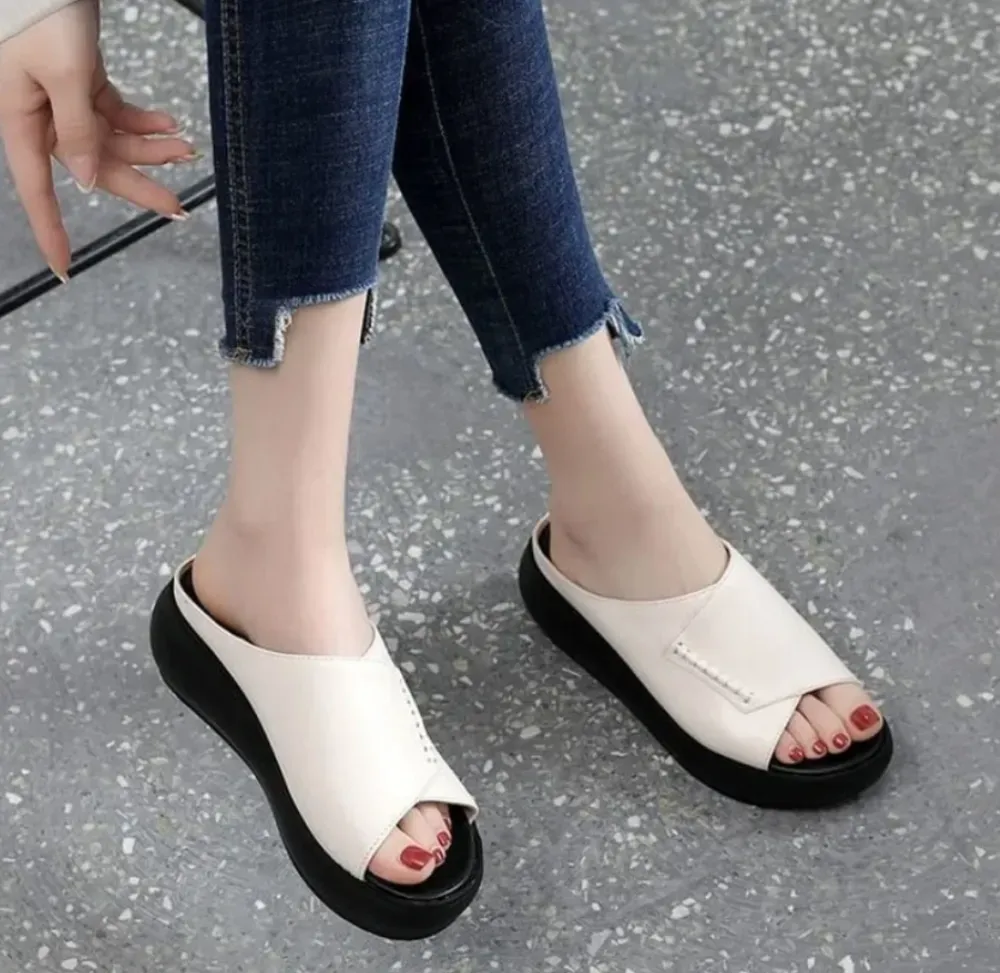 2023 Women's New Thick-Bottomed Fish Mouth Slippers-Limited Time Offer: 50% OFF