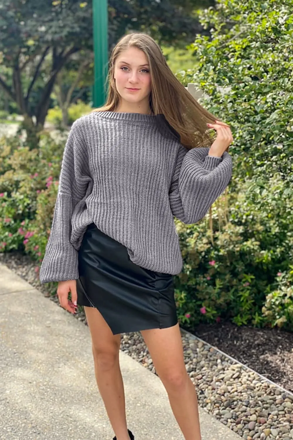 Women's Crew Neck Loose Drop Shoulder Lantern Sleeve Casual Solid Color Knit Pullover Sweater