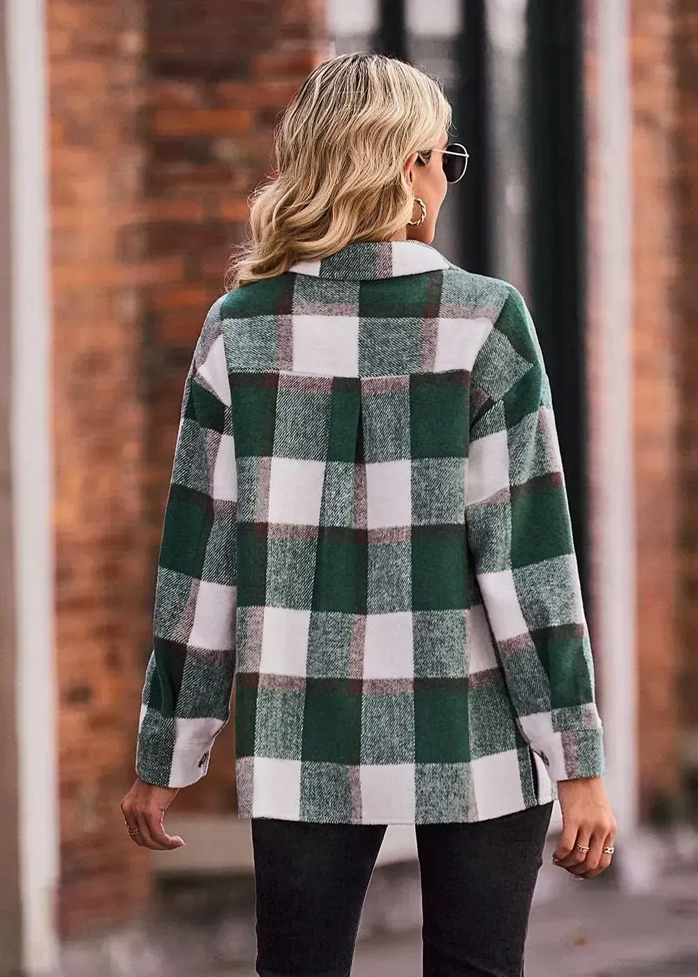 Women's 2023 Fall Clothes Plaid Shacket Jacket Long Sleeve Button Down Flannel Shirts Fashion Blouse