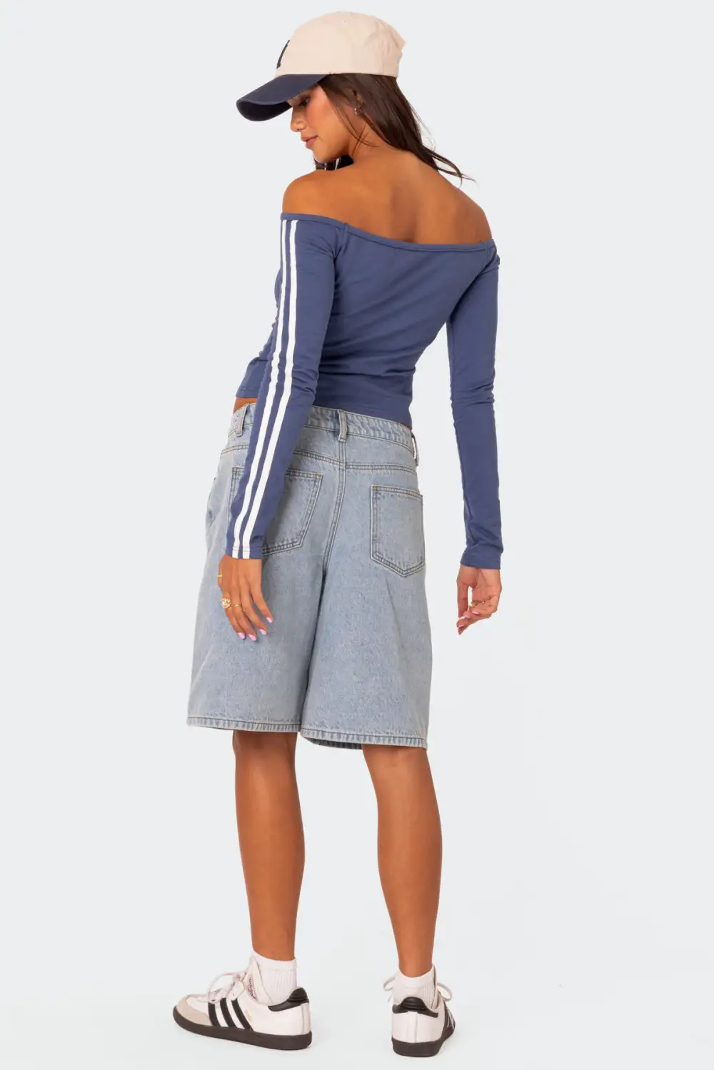 90'S Off Shoulder Long Sleeve T Shirt
