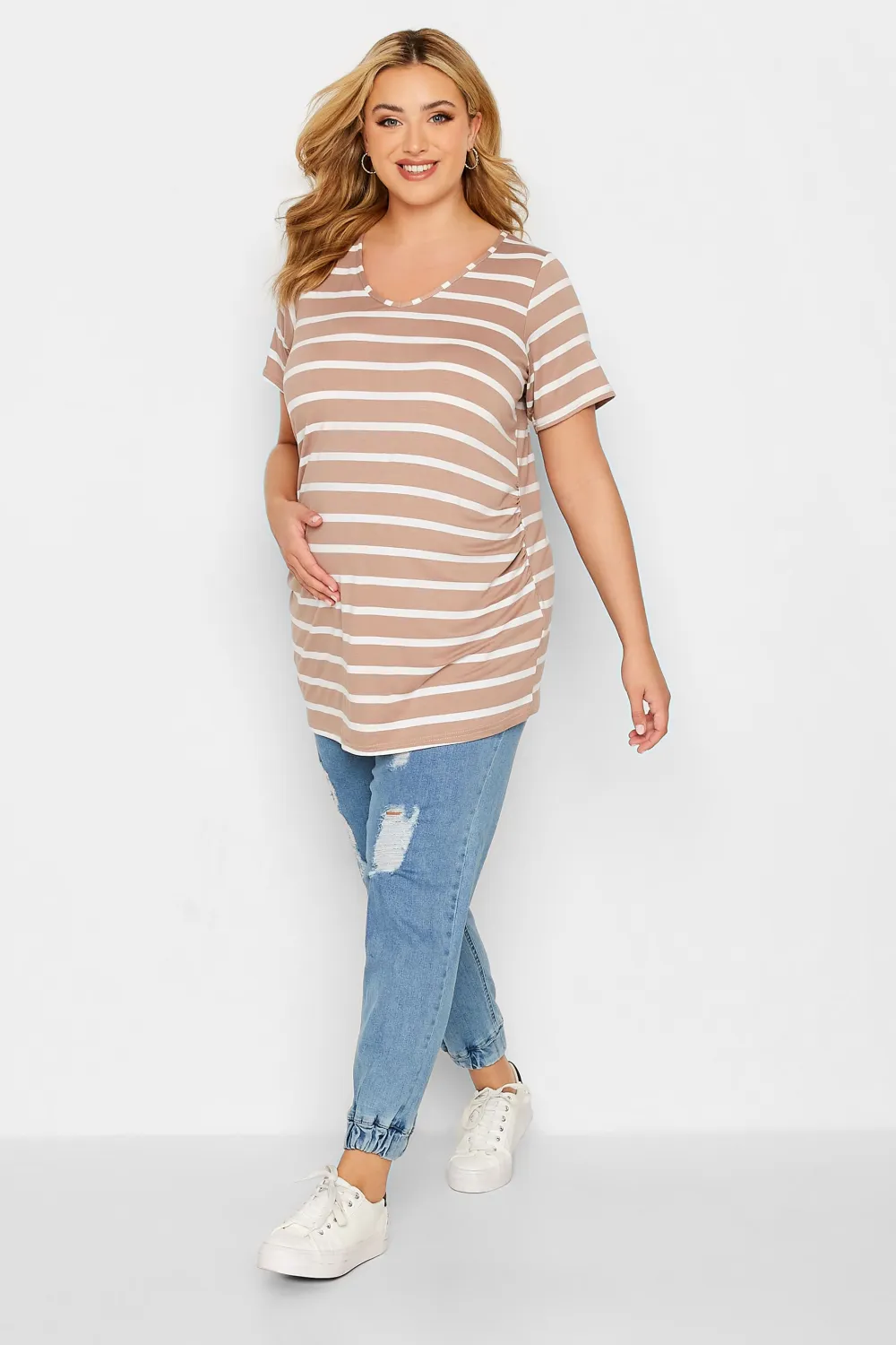 BUMP IT UP MATERNITY Curve Blue Ripped Stretch Jogger Jeans