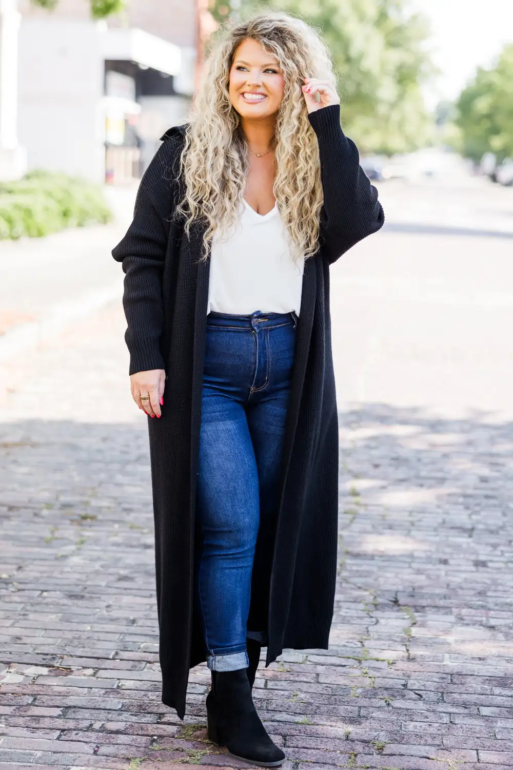 Maple Leaf Cardigan, Black