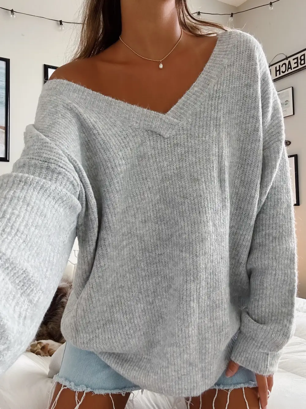 SOFT KNIT CLASSIC SWEATER