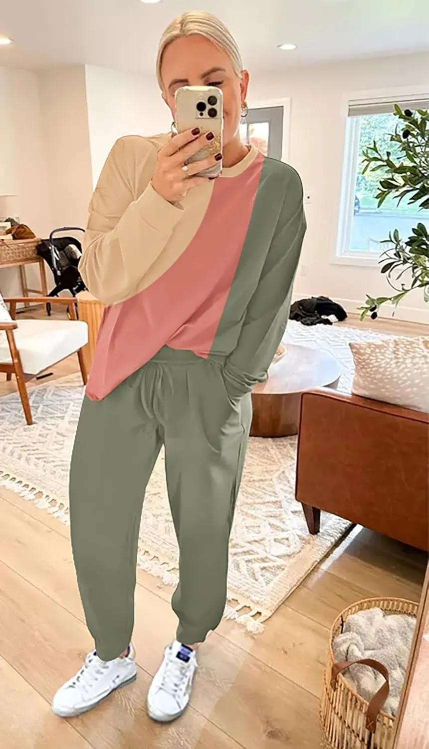 Lounge Sets for Women Two Piece Outfits Sweatsuits Sets Long Pant Loungewear Workout Athletic Tracksuits