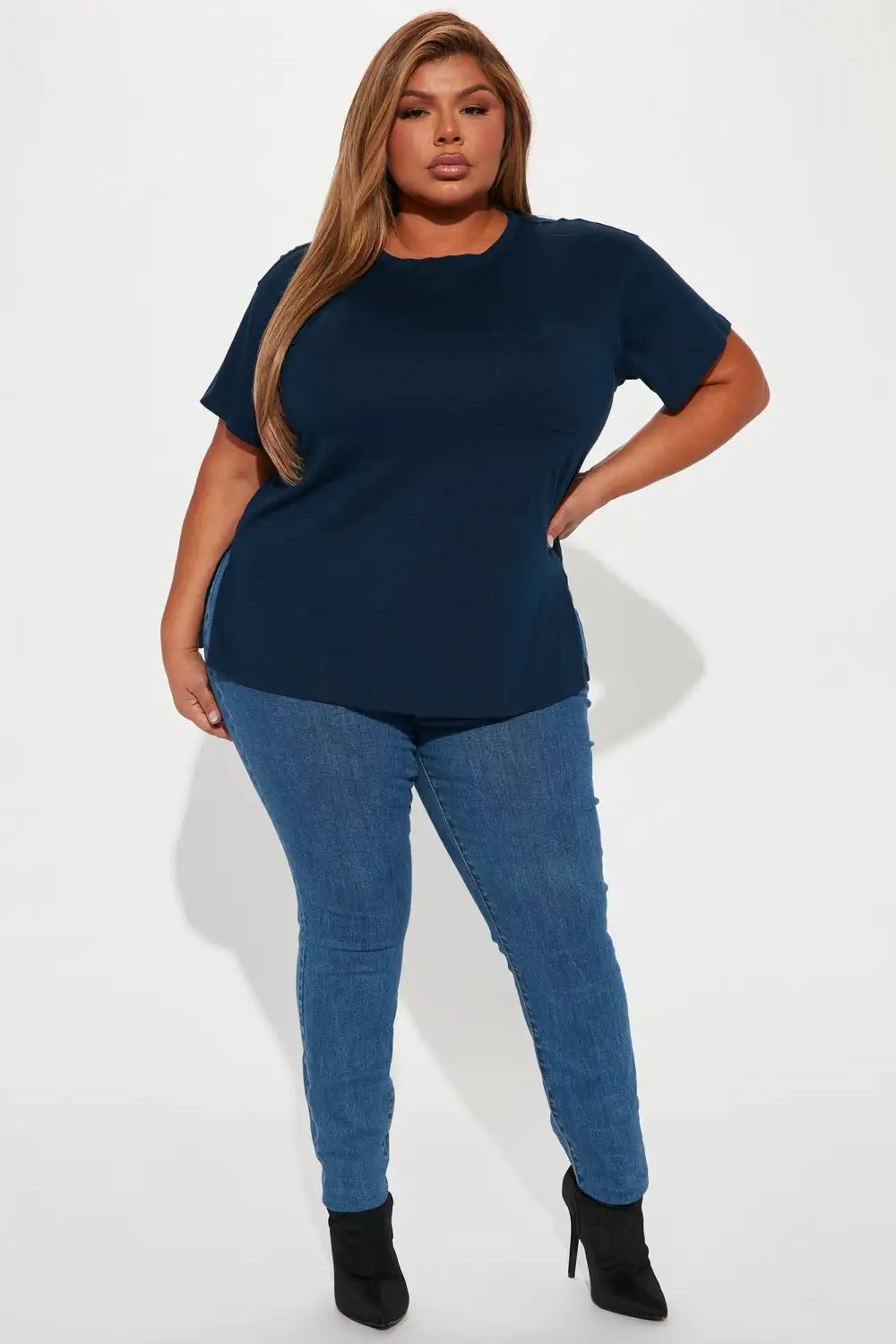 Laid Back Chillin' Pocket Tee - Navy