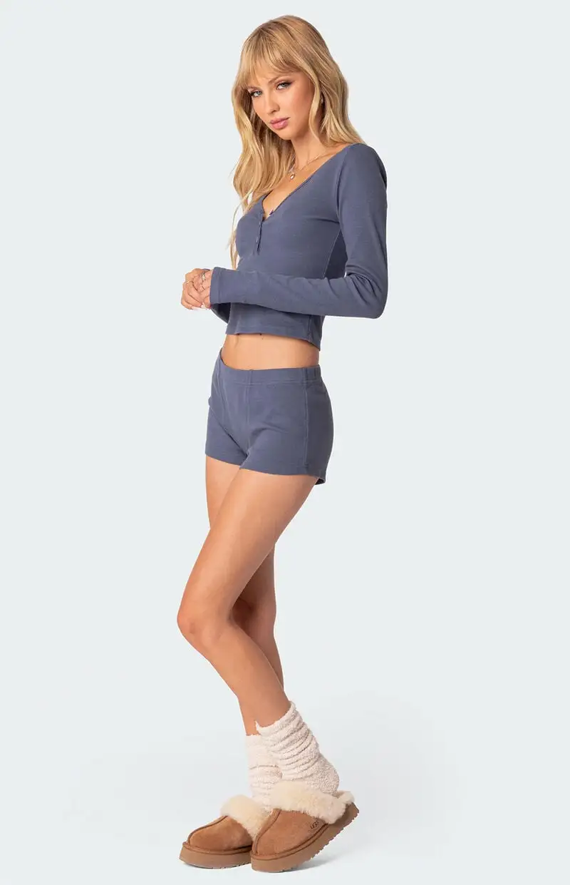 Edikted Rebekah Ribbed Shorts