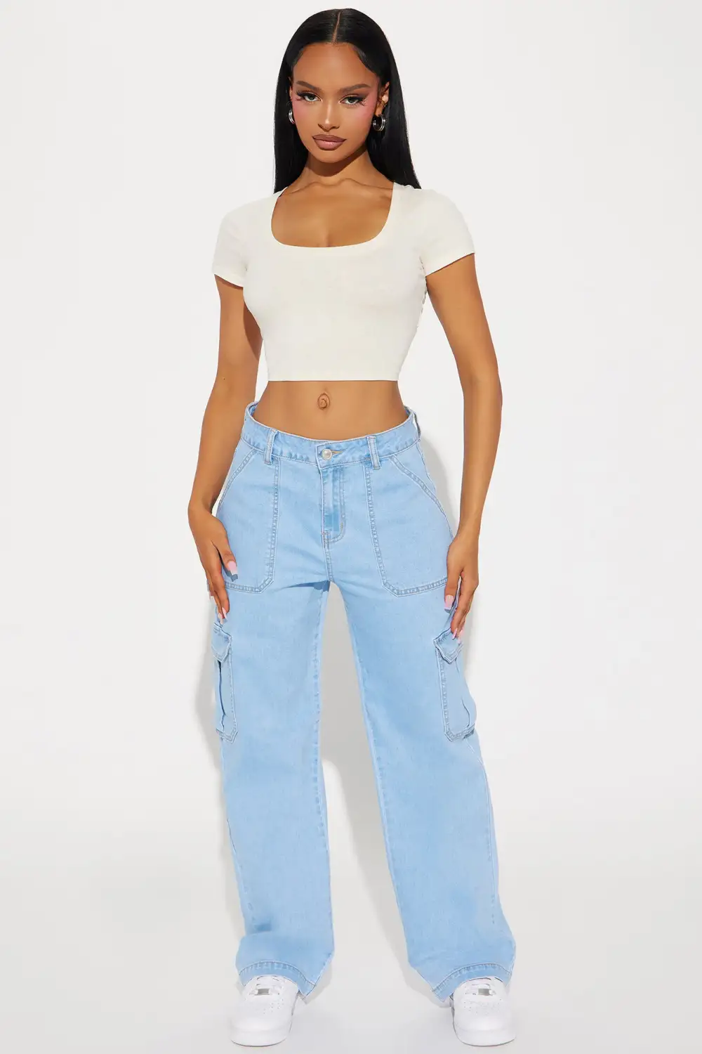 How You Do It Stretch Cargo Jeans - Light Wash