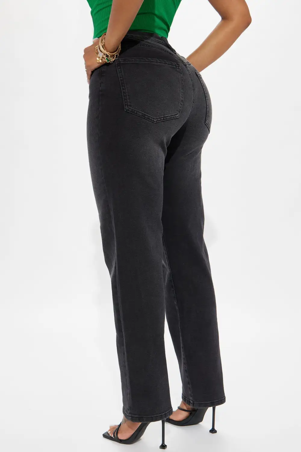 Nova 90s Straight Leg Jeans - Black Wash