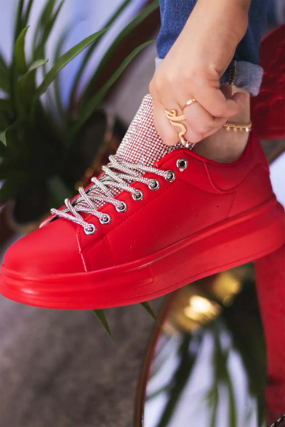SIA 02 | RED
