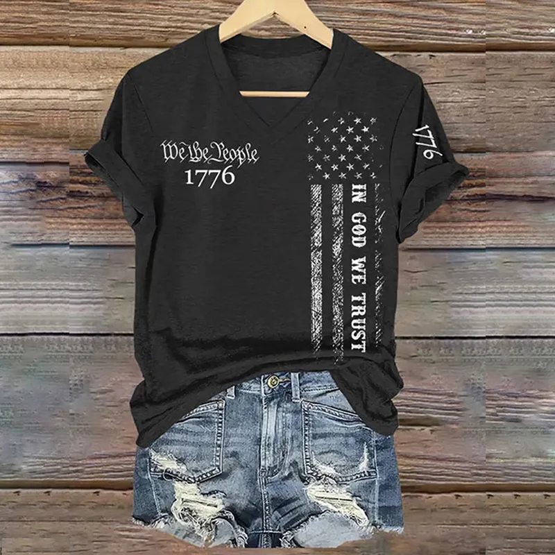 Women's In God We Trust We The People 1776 Short-sleeved T-shirt