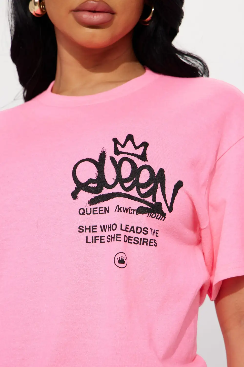 Queen Energy Graphic Tee - Hot Pink