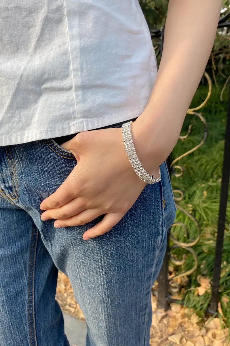 Embedded Rhinestone Chain Bracelet