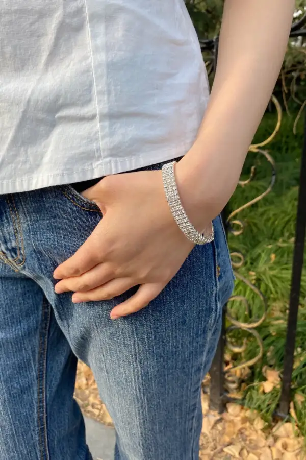 Embedded Rhinestone Chain Bracelet
