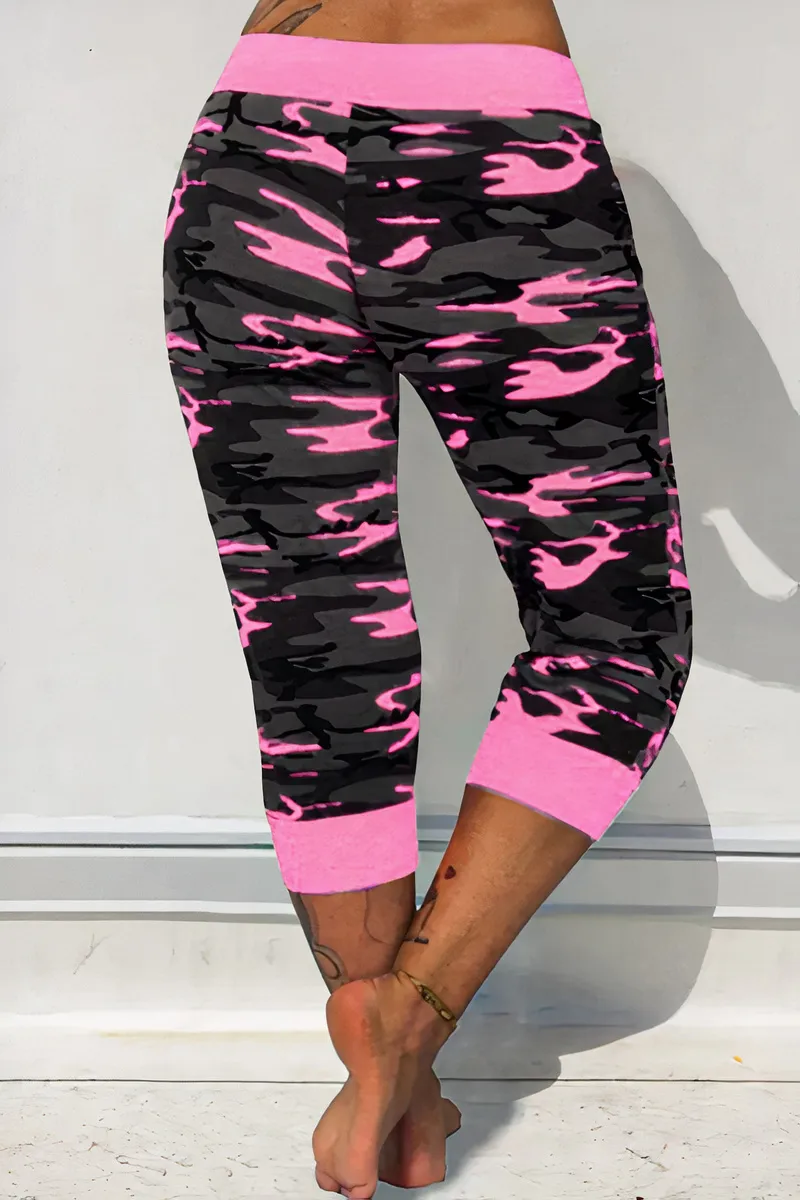 Camo Print Drawstring Capris Pants