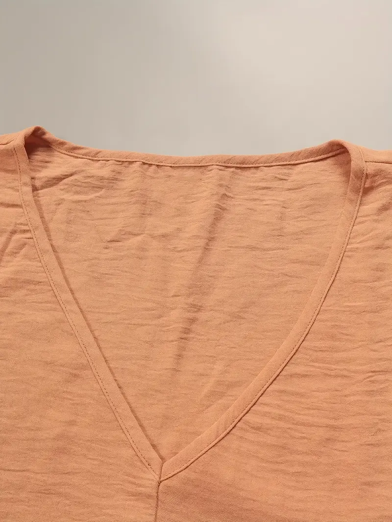 Plus Size Solid Ruched Tiered Dress, Casual Short Sleeve V Neck Loose Dress For Spring & Summer, Women's Plus Size Clothing