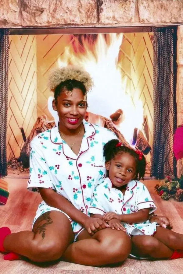 Mom & Me - White Holly Pajamas