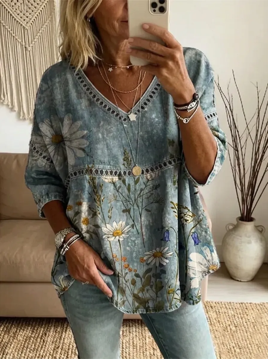 Women's Nashville Floral Daisy Printed V-neck Top