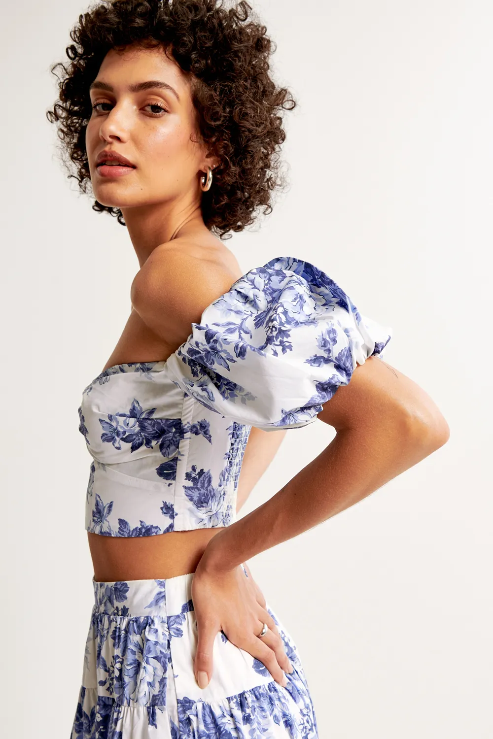 Poplin Off-The-Shoulder Set Top