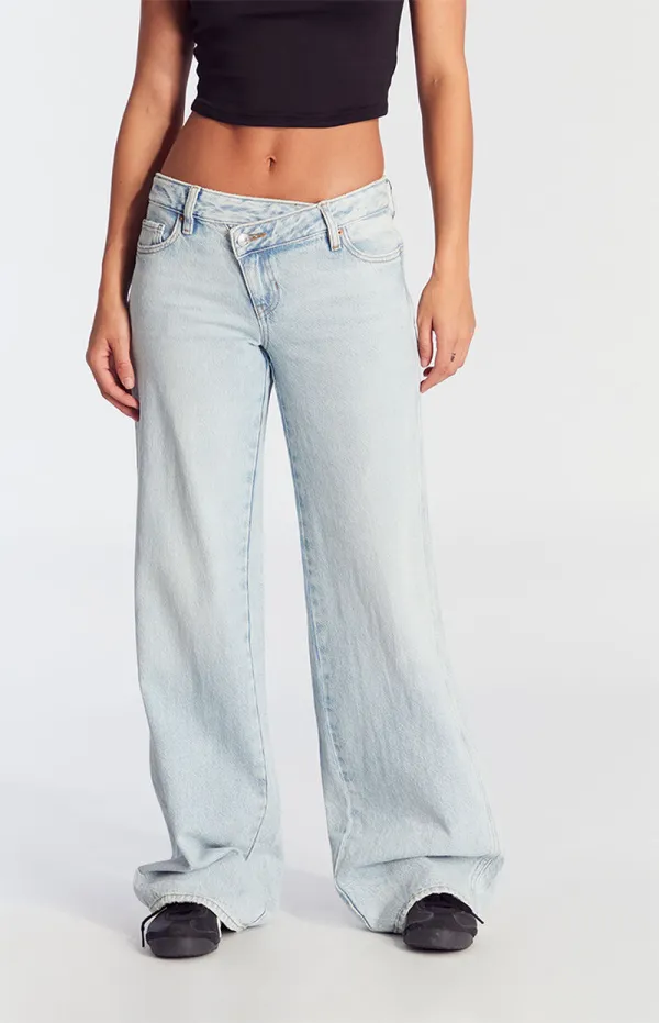 PacSun Casey Asymmetrical Low Rise Baggy Jeans Light Indigo