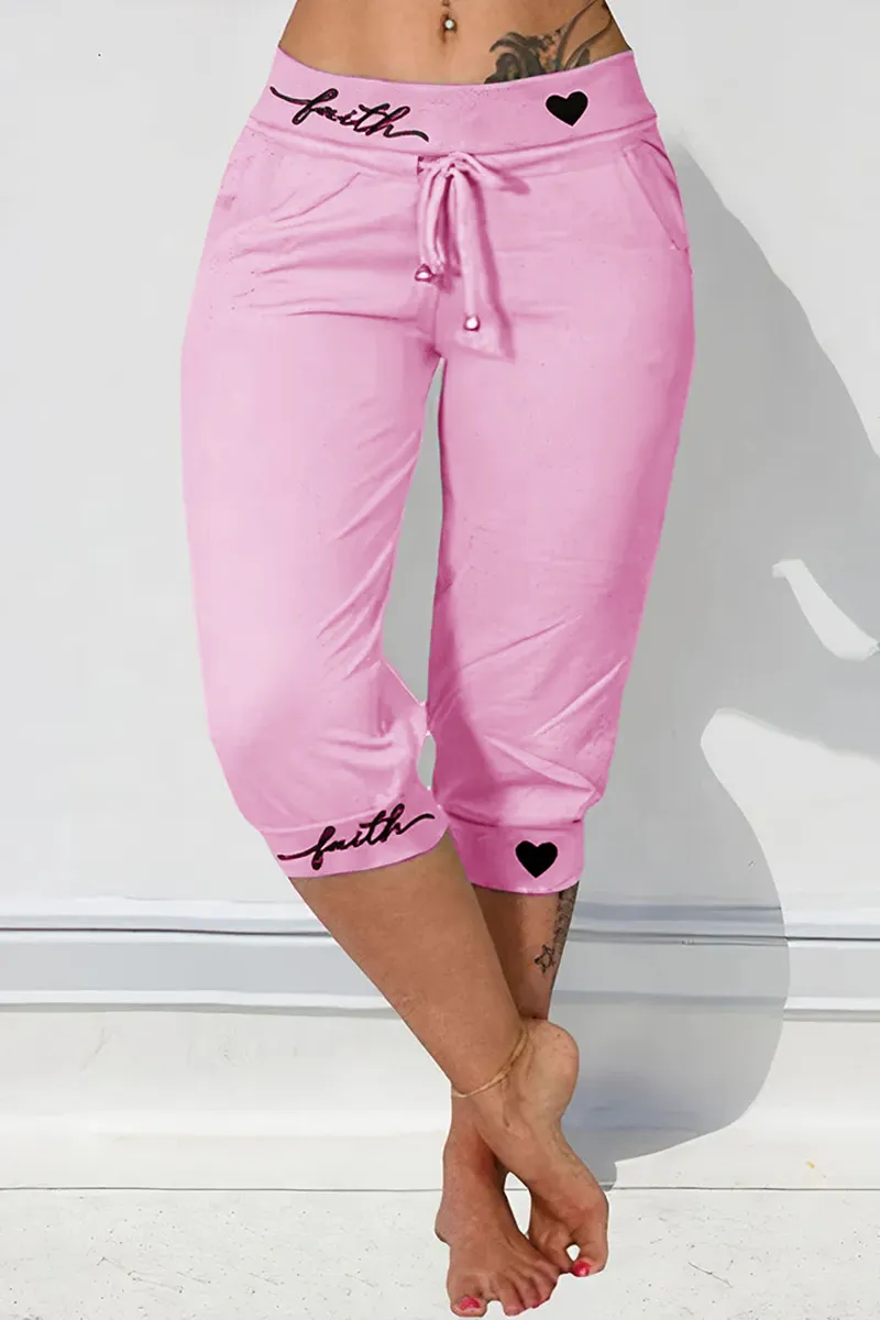 Letter & Heart Print Drawstring Capris Pants