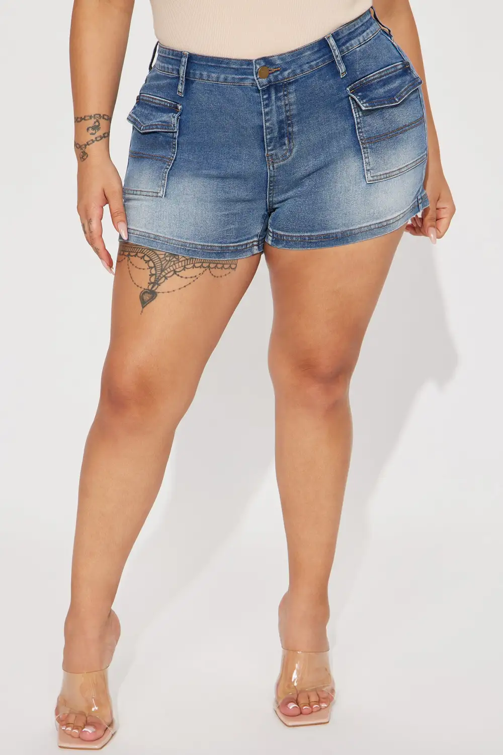 Playing For Keeps Stretch Denim Cargo Shorts - Medium Wash