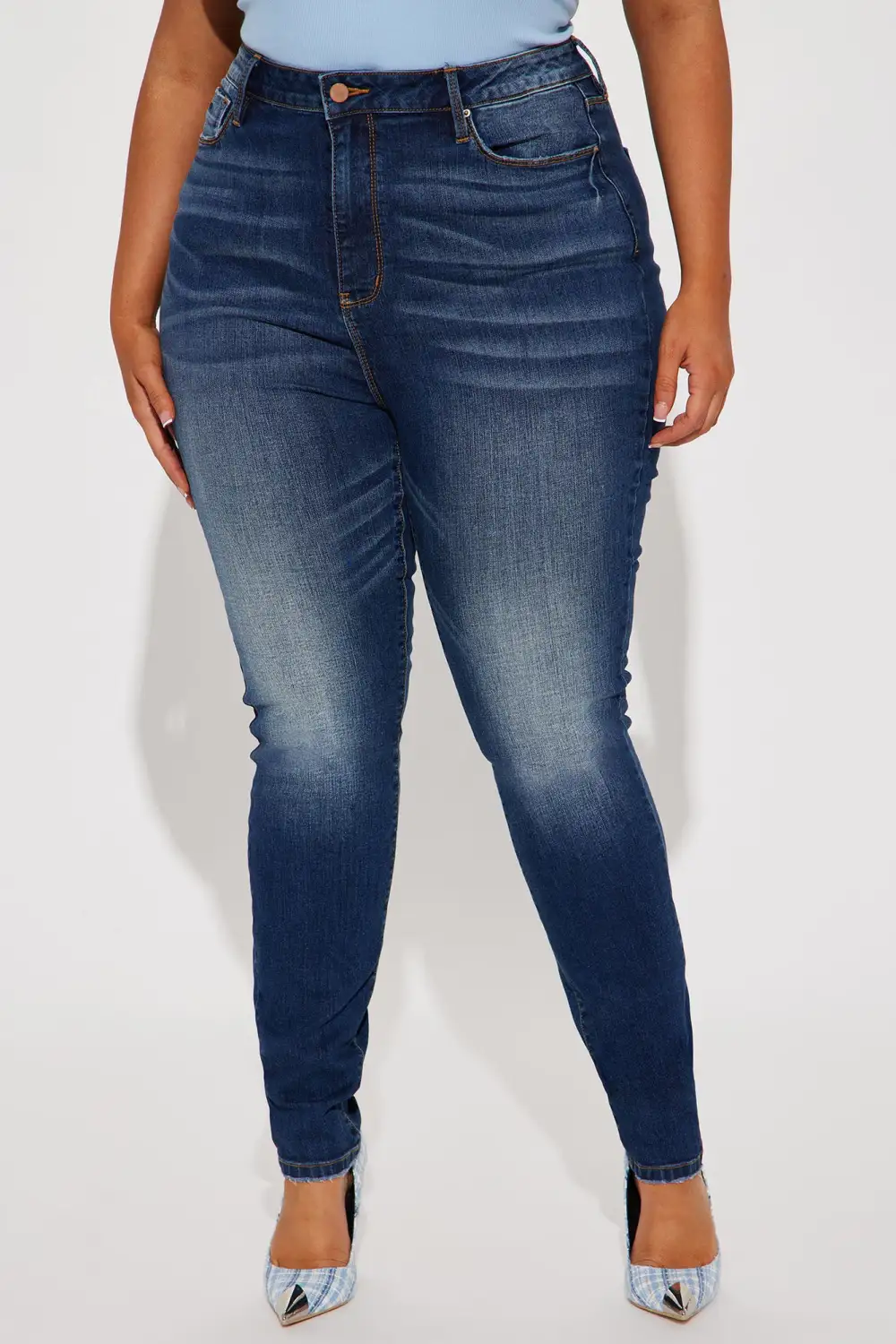 On The List Deluxe Stretch Skinny Jean - Dark Wash