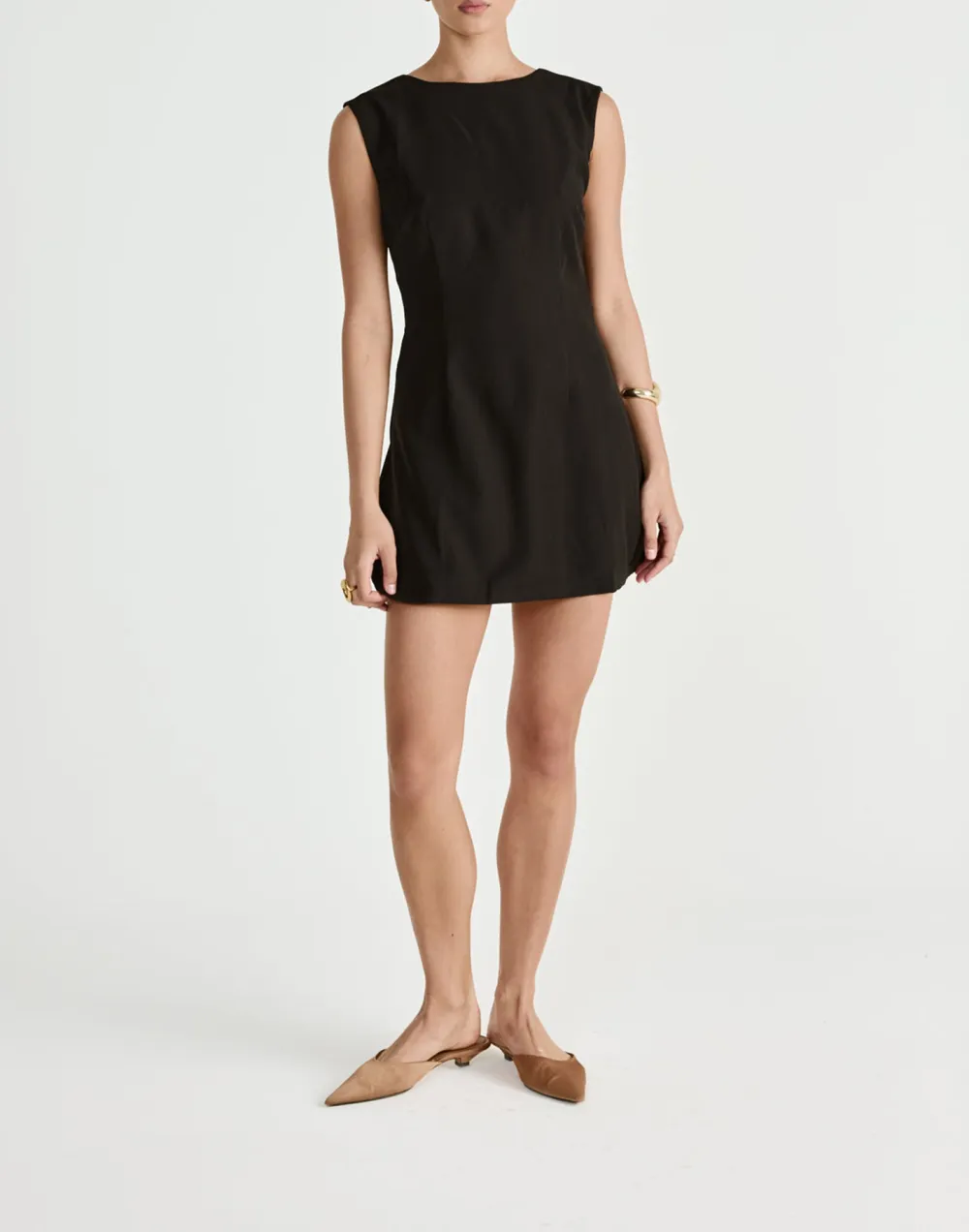 Intellectual Backless Sleeveless Dress