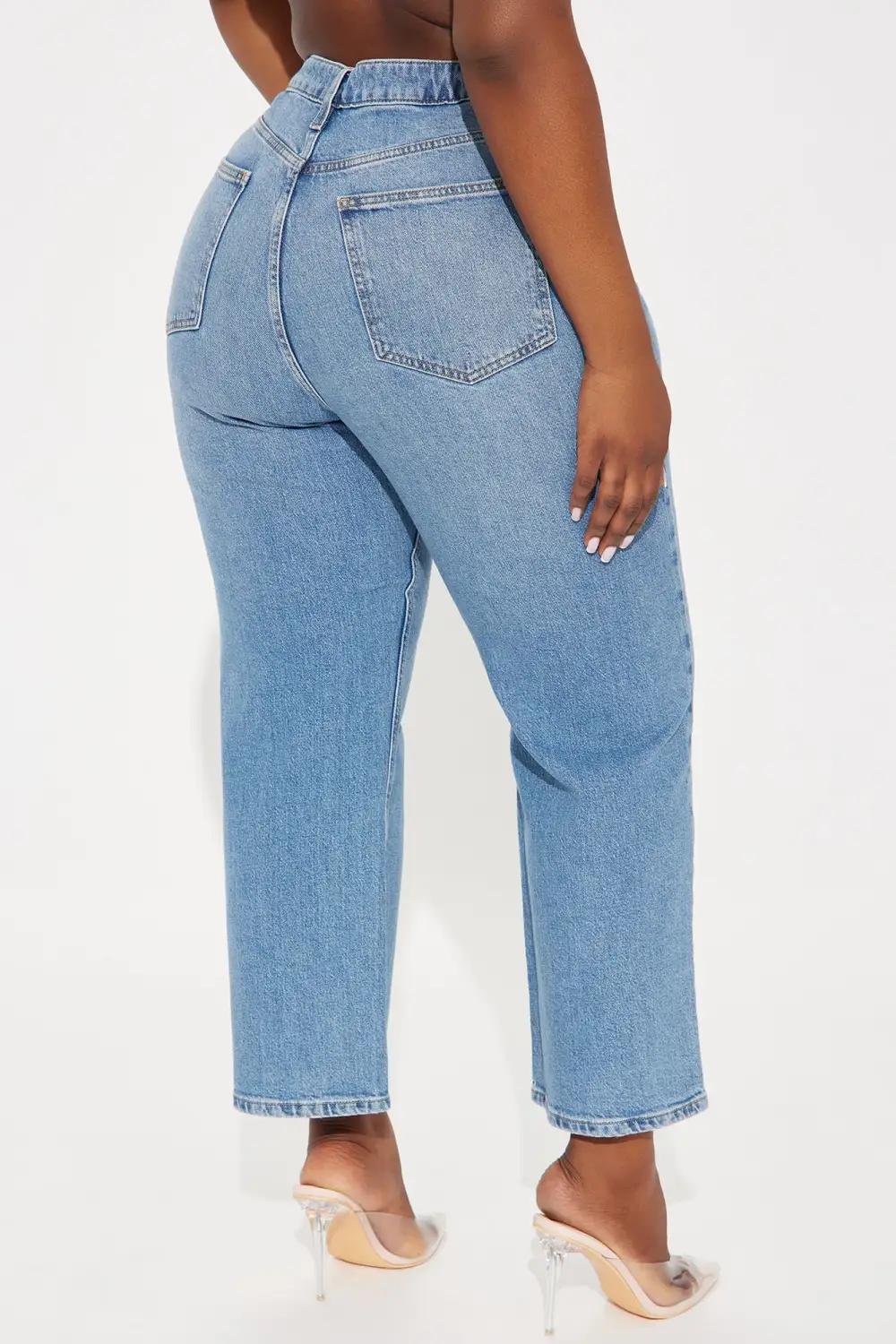 Stuck In Your Head Cropped Straight Leg Jeans - Light Wash