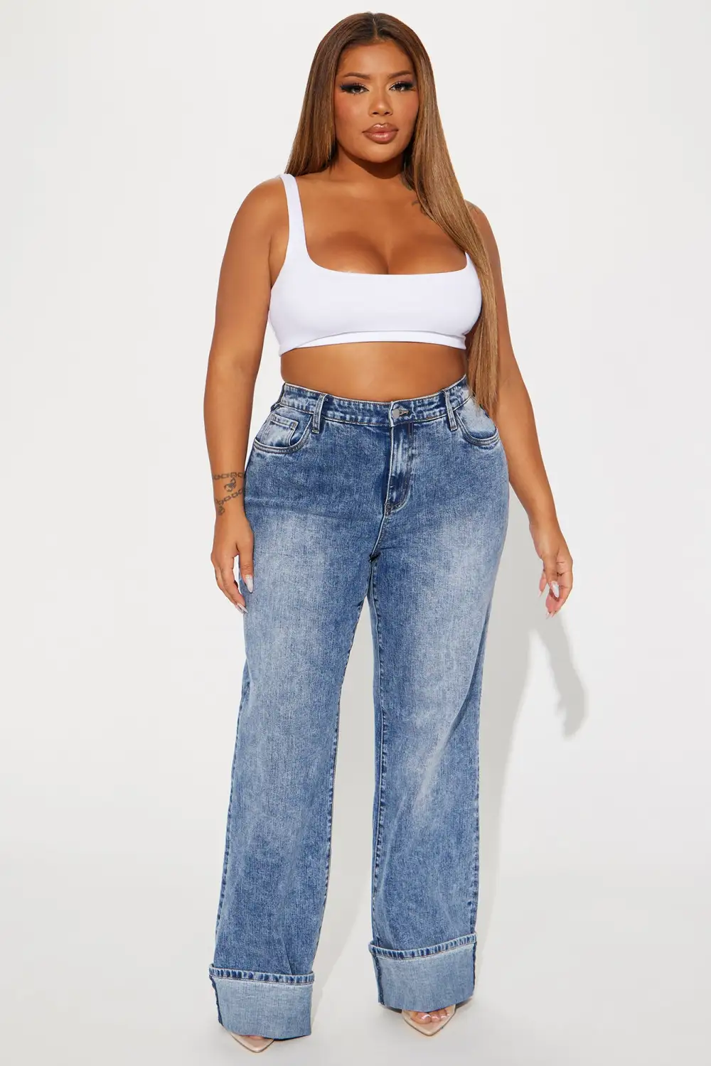 On My Radar Cuffed Straight Leg Jeans - Medium Wash