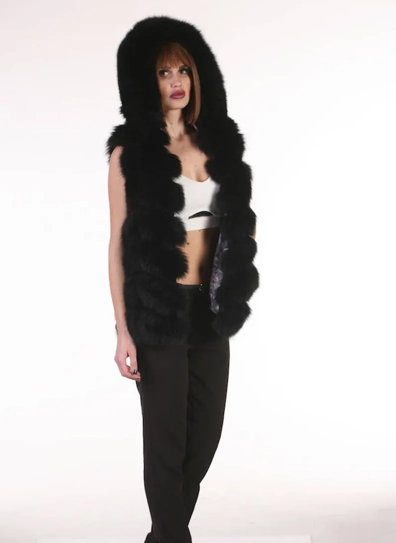 Black  Fox Fur vest hooded Women’s