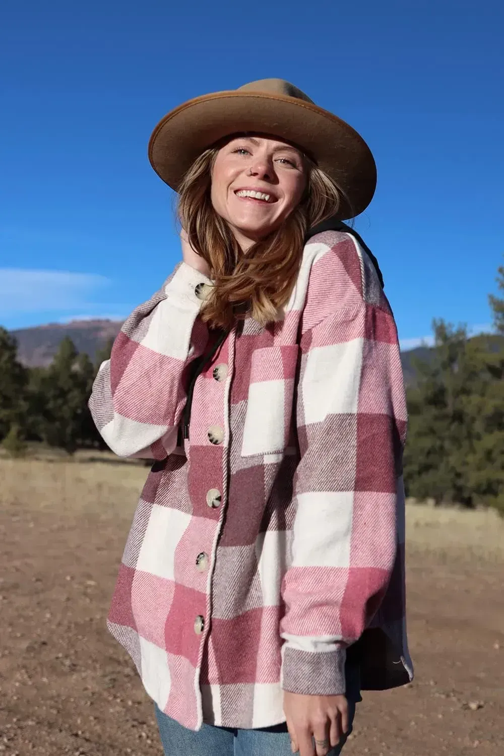 Women's 2023 Fall Clothes Plaid Shacket Jacket Long Sleeve Button Down Flannel Shirts Fashion Blouse