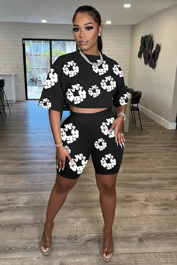 Graphic Print Short Sleeve Crop Top Slim Fit Shorts Matching Set-Black