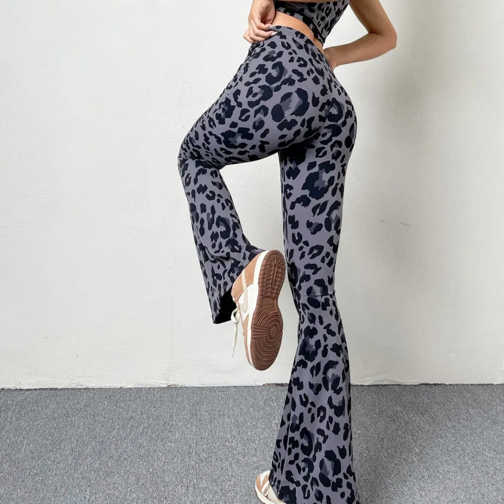Essential Quick Dry Bell-Bottom Pants