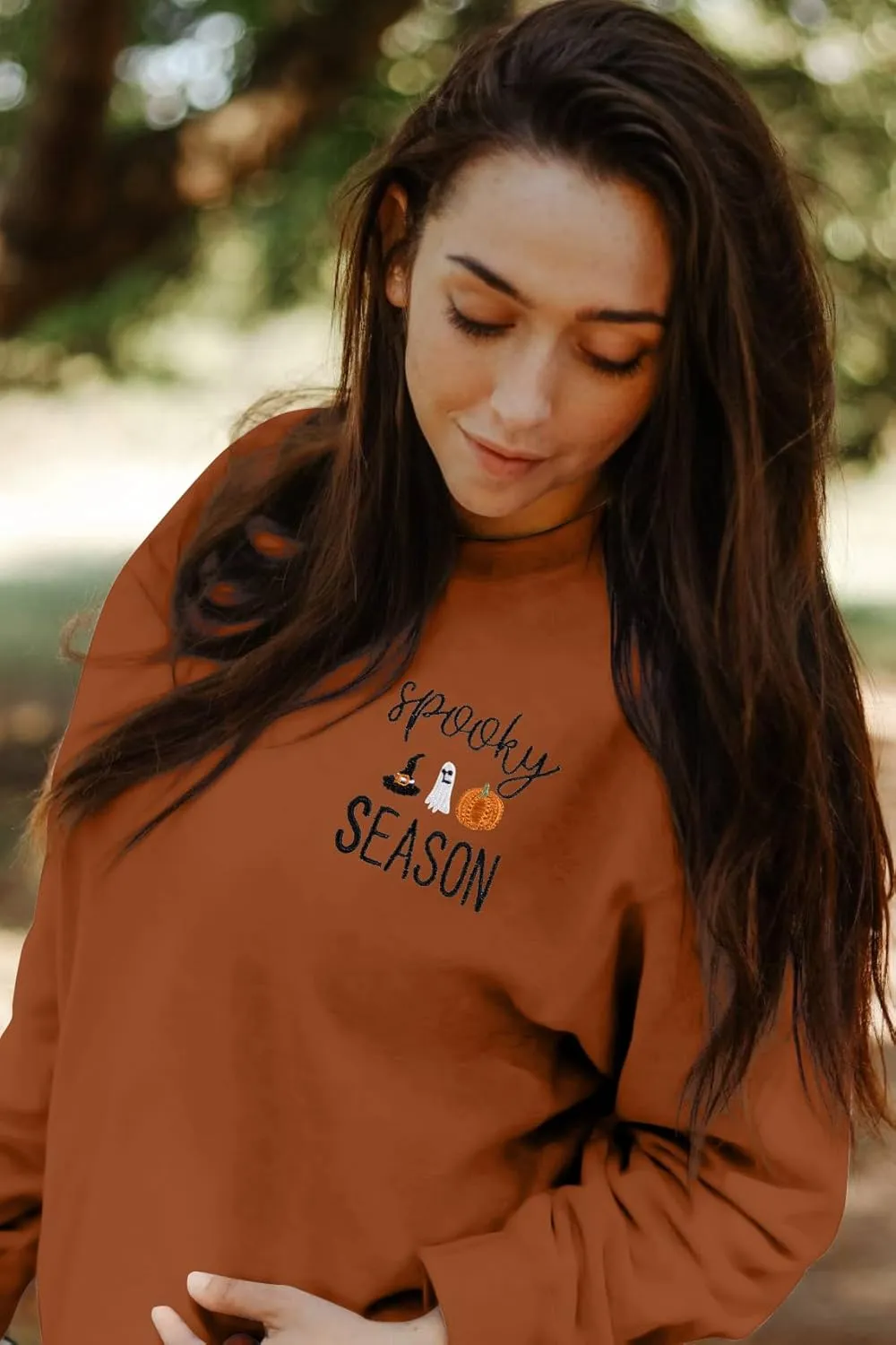 LOTUCY Halloween Sweatshirt Women Cute Spooky Season Sweatshirts Ghost Fall Embroidered Sweater Pullover Top