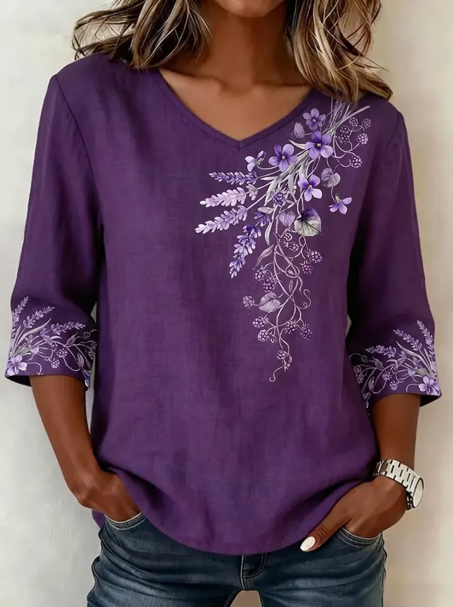 Women's Nashville Floral Lavender Printed V-neck Top