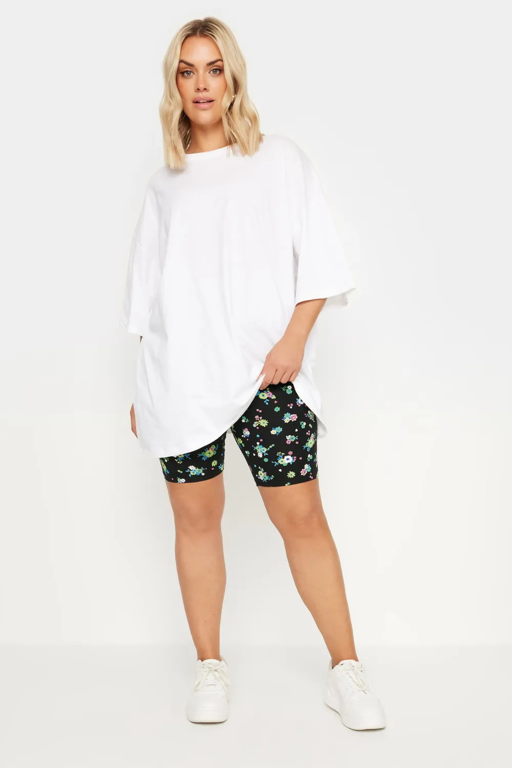 YOURS Curve 2 PACK Black Floral Print Cycling Shorts