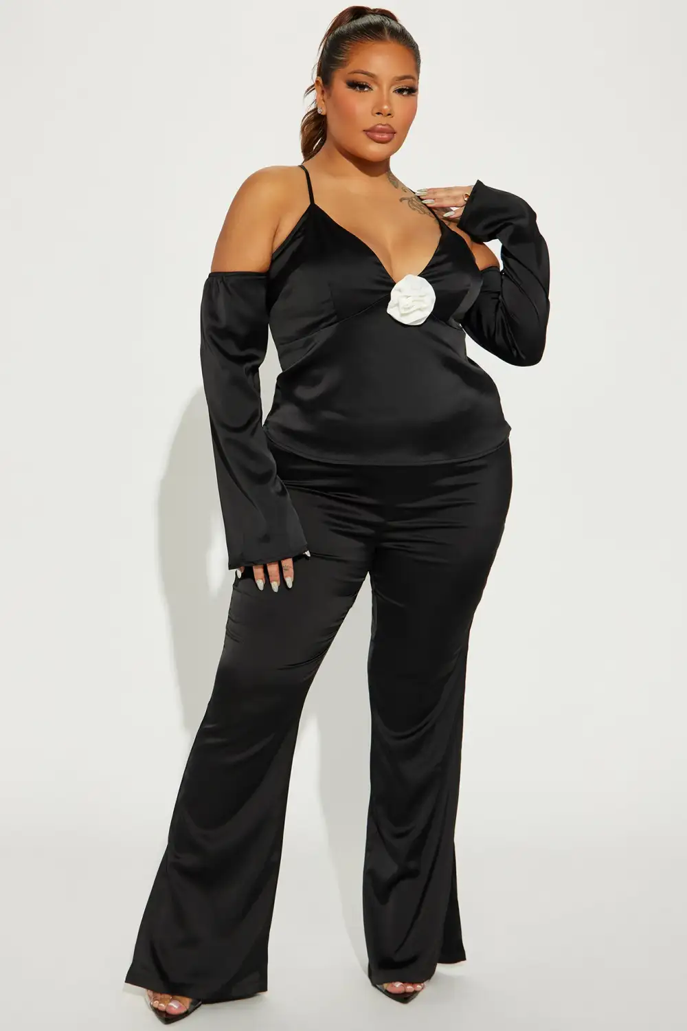 Soft Mood Satin Long Sleeve Cami - Black/White