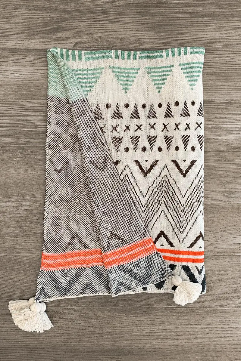 Western Boho Throw Blankets