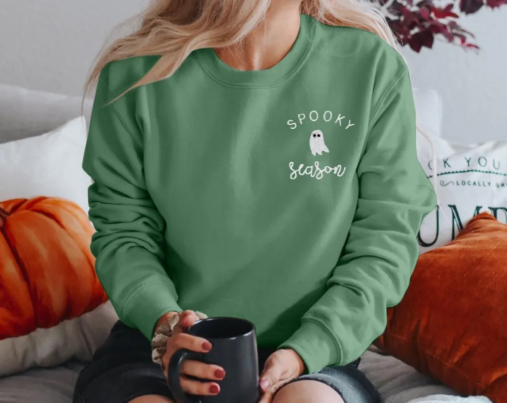 LOTUCY Halloween Sweatshirt Women Cute Spooky Season Sweatshirts Ghost Fall Embroidered Sweater Pullover Top
