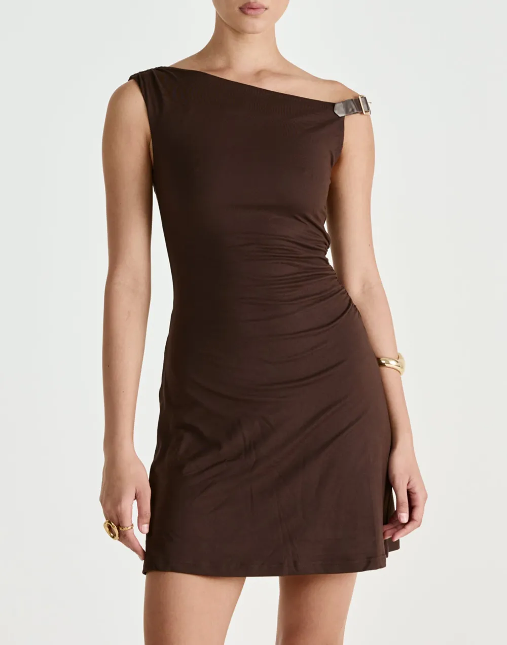 A Versatile And Basic Off-Shoulder Mini Dress