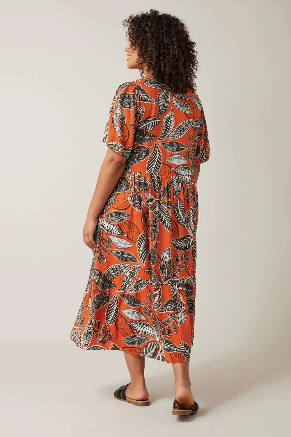EVANS Curve Rust Orange Leaf Print Linen Midi Dress